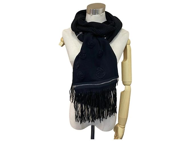 Bufanda Camelia con Cierre Chanel en Negro - vista 11