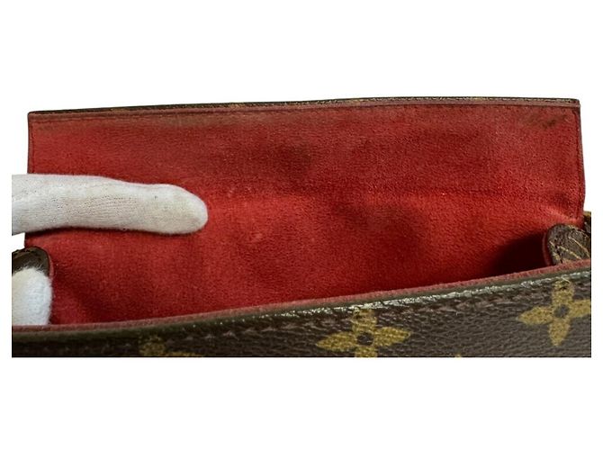 Pochette Recital M51900 di Louis Vuitton Marrone - vista 14