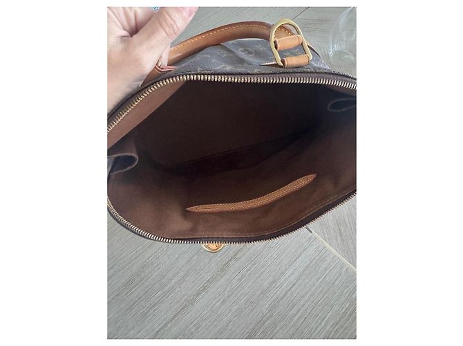 Louis Vuitton Alma Handtasche aus braunem Leder - Ansicht 3