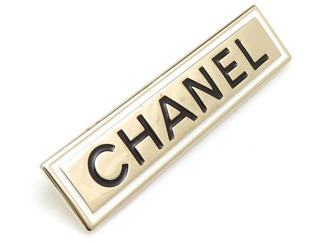 Spilla in smalto e metallo Chanel Nero Bianco D'oro - vista 2