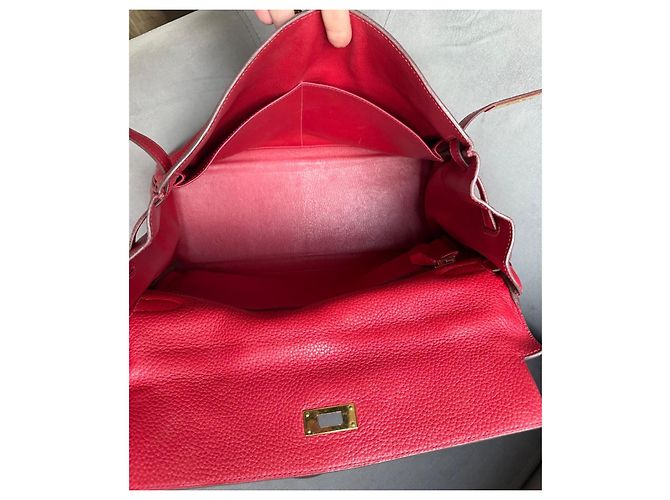 Hermès Kelly 35 in pelle Togo vermiglio con finiture oro - vista 14