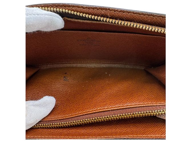 Louis Vuitton Monogram Lang Wallet Braun Monogramm - Ansicht 9