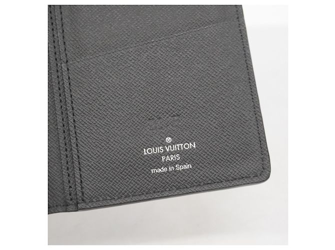 Brazza Louis Vuitton Epi Leather Long Wallet Black - view 4