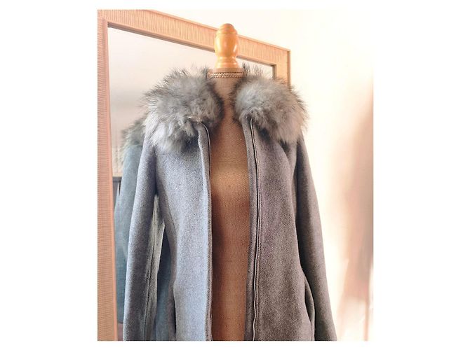 Claudie Pierlot Abrigo gris con cuello de piel - vista 4