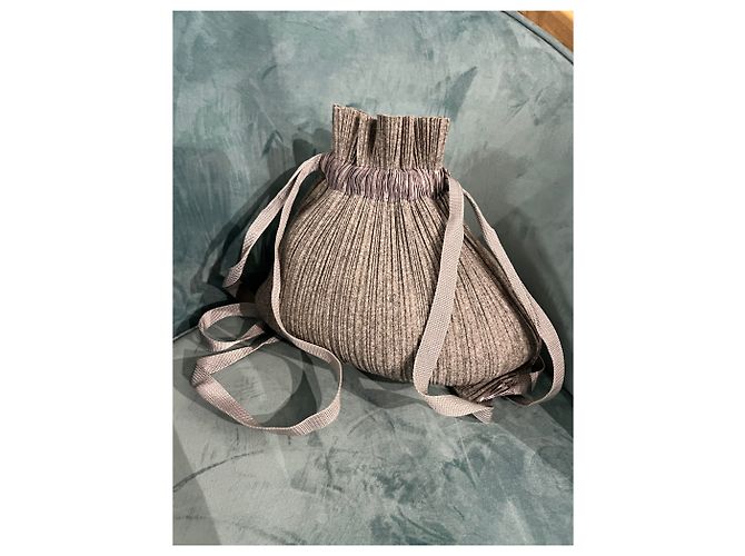 ICONIC ISSEY MIYAKE POUCH BAG - PLEATS PLEASE - view 3