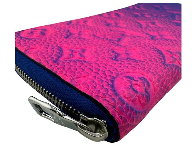 Louis Vuitton Zippy Wallet in Blue Taurillon Leather Pink - view 5