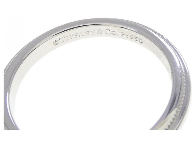 Tiffany & Co Tiffany Milgrain Platinring - Ansicht 3