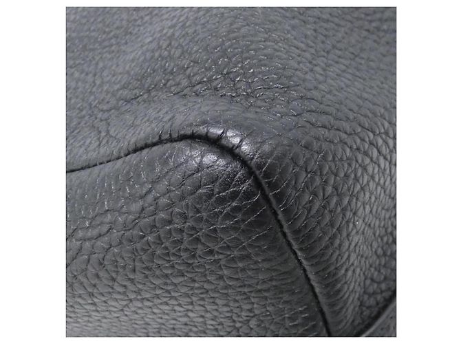 Borsa a Spalla Taurillon Cabas Light Louis Vuitton Nero - vista 3