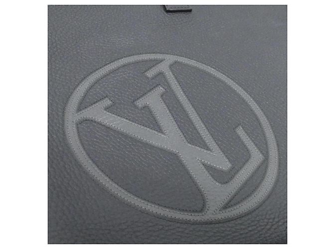 Borsa a Spalla Taurillon Cabas Light Louis Vuitton Nero - vista 5