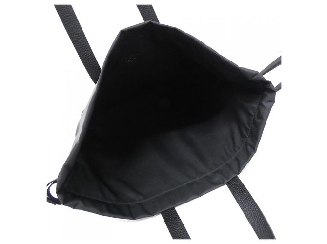 Borsa a Spalla Taurillon Cabas Light Louis Vuitton Nero - vista 7