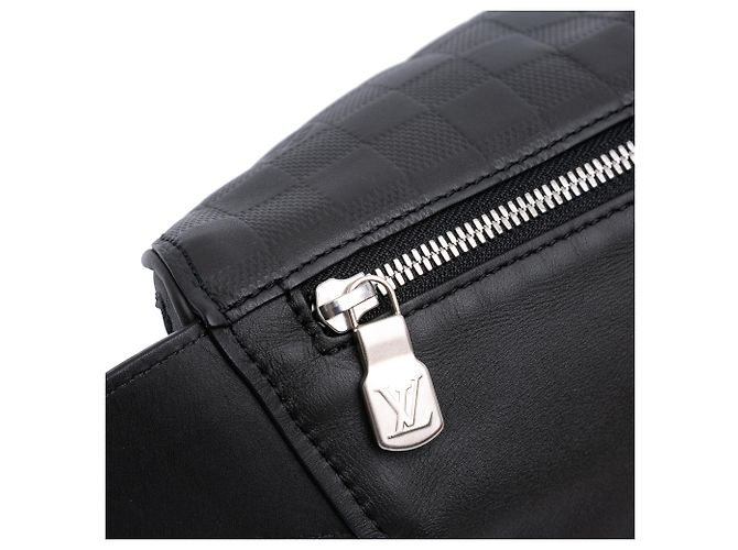 Bumbag Campus Damier Infini Nero Louis Vuitton - vista 7