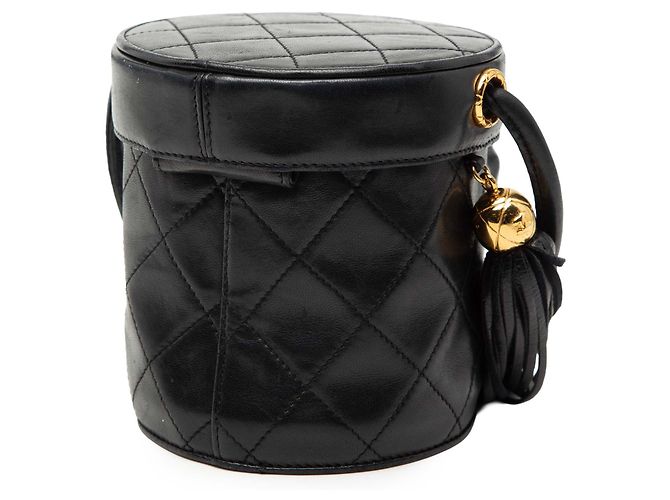 Vanity Custodia per trucco in pelle di agnello trapuntata nera Chanel con frange Nero - vista 2