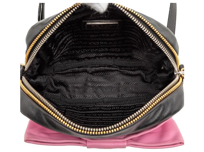Bow Prada Crossbody Fiocco em Nappa Preto com Laço - vista 4