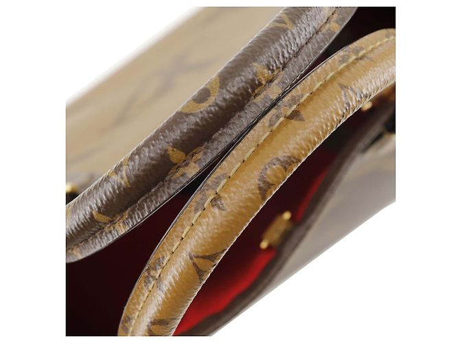Louis Vuitton Bolsa OnTheGo GM Monograma Reverso Gigante Marrom - vista 13