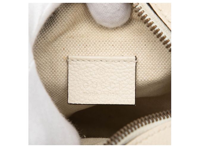 Gucci Mini Crossbody in Pelle Grana Bianca con Logo Bianco - vista 5