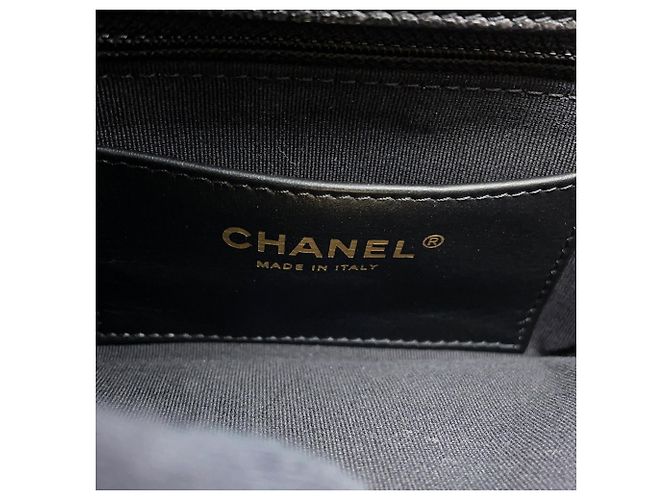 Bowling Schwarze Matelassé Schultertasche Chanel - Ansicht 13