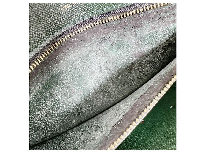 Borsa Clutch Louis Vuitton Taiga Episea Verde - vista 10