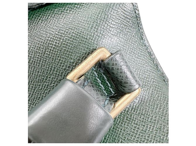 Borsa Clutch Louis Vuitton Taiga Episea Verde - vista 12