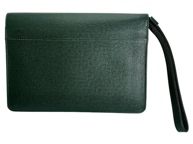 Borsa Clutch Louis Vuitton Taiga Episea Verde - vista 2