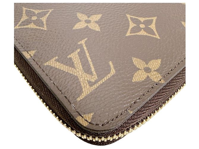 Cartera Zippy Louis Vuitton Castaño Monograma - vista 8