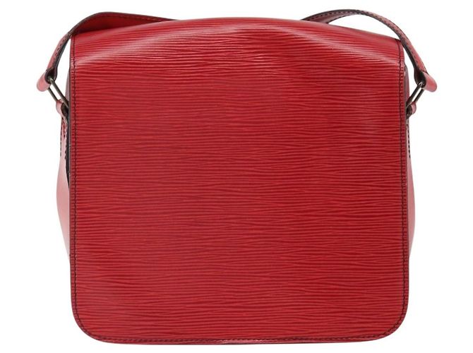 Borsa Cartouchiere Louis Vuitton in pelle Epi MM Rosso - vista 2