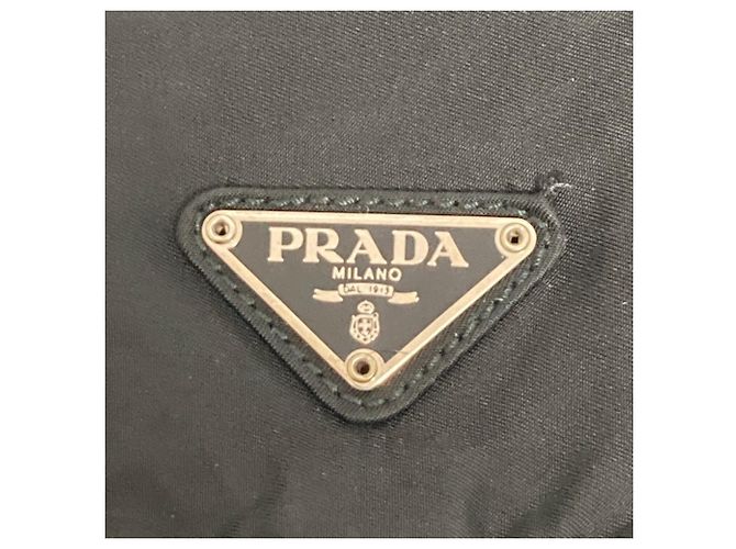 Bolso de hombro de nylon negro con placa de logo triangular Prada - vista 5