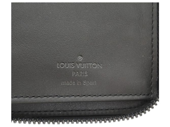 Louis Vuitton Zippy Wallet in Black Shadow Leather - view 7