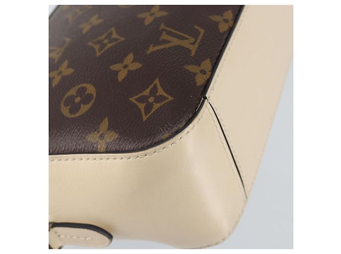 LOUIS VUITTON Borsa a Spalla Monogram Saintonge Bianca M43559 LV Auth 143616 Bianco - vista 18