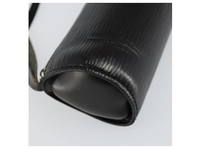 LOUIS VUITTON Pochette Soufflot Epi Nera LV Auth 145034 Nero - vista 14