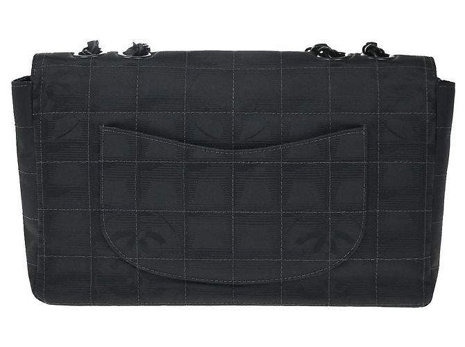 Chanel Travel Line Flap Nylon Medium Negro - vista 2