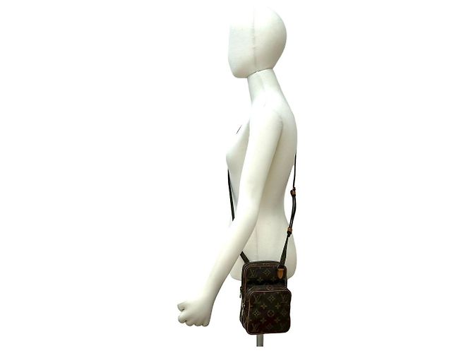 Mini borsa a spalla in pelle Monogram Amazon di Louis Vuitton Marrone - vista 2