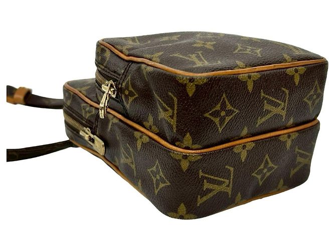 Mini borsa a spalla in pelle Monogram Amazon di Louis Vuitton Marrone - vista 7