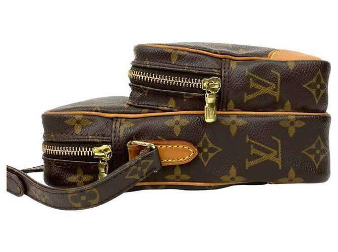 Mini borsa a spalla in pelle Monogram Louis Vuitton / Pochette Marrone - vista 5