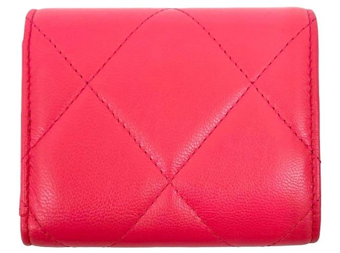 Cartera de cuero plegable Chanel Coco Mark en rosa - vista 2