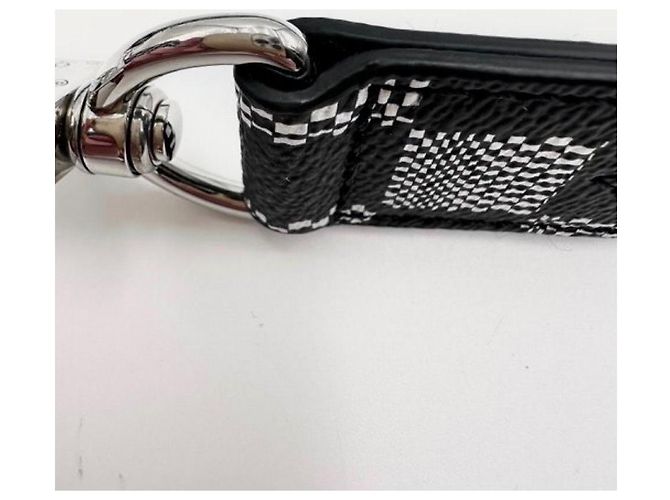 Louis Vuitton Tracolla Nigo X Virgil Abloh damier distorted Nero Bianco - vista 6