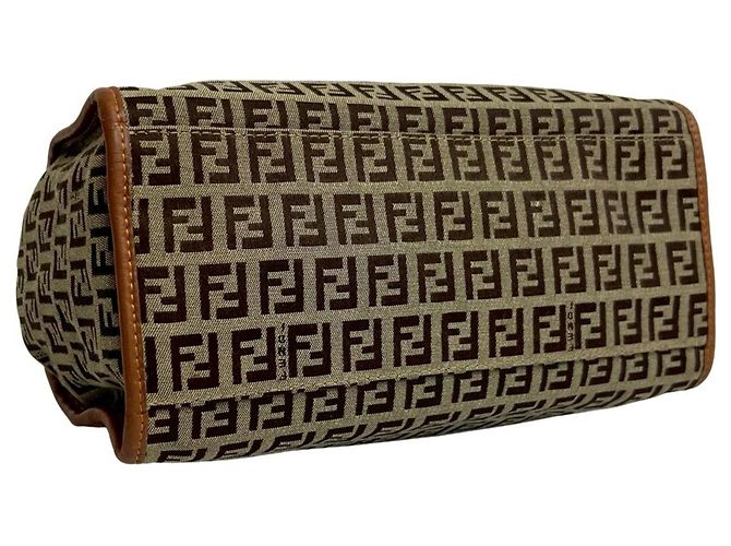 Bolsa de mão em lona e couro com logo FF Zucchino da Fendi - vista 7