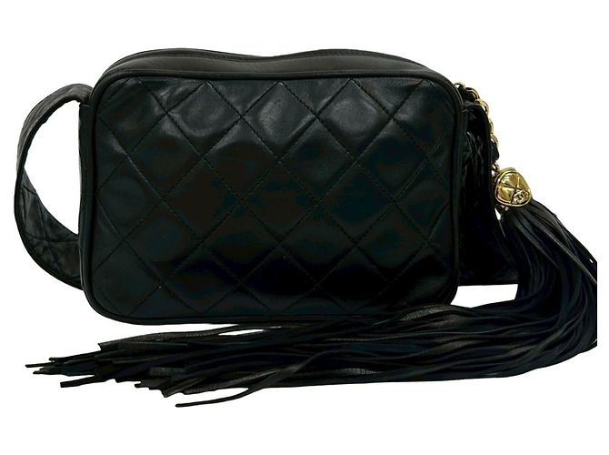 Mini borsa a spalla con frange Matelassé Coco Mark di Chanel Nero - vista 3