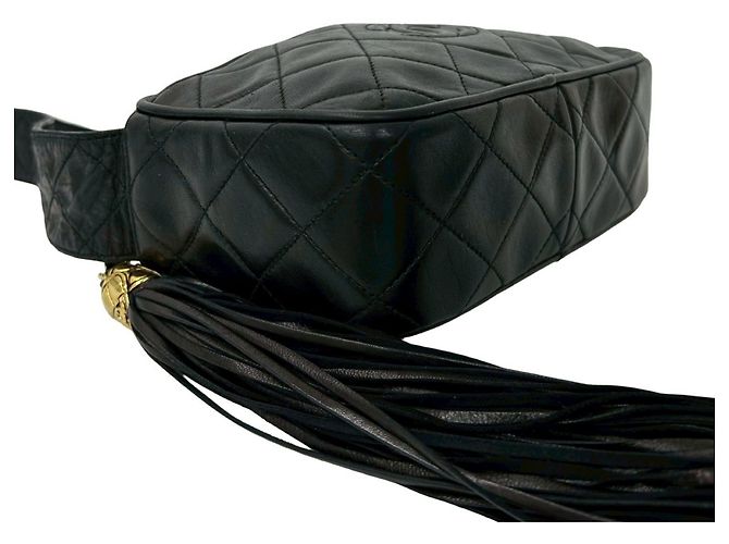 Mini borsa a spalla con frange Matelassé Coco Mark di Chanel Nero - vista 7