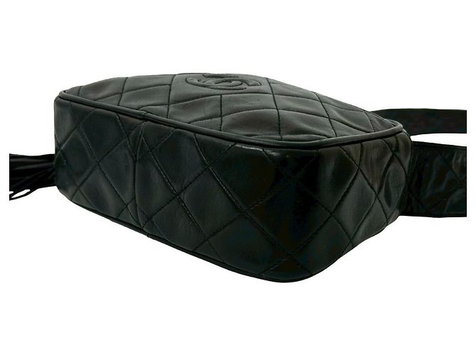 Mini borsa a spalla con frange Matelassé Coco Mark di Chanel Nero - vista 8