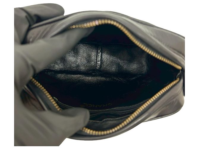 Mini borsa a spalla con frange Matelassé Coco Mark di Chanel Nero - vista 9