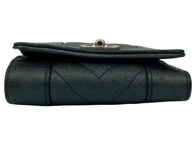 Cartera tri-fold de cuero caviar Chanel Mademoiselle Coco Negro - vista 6