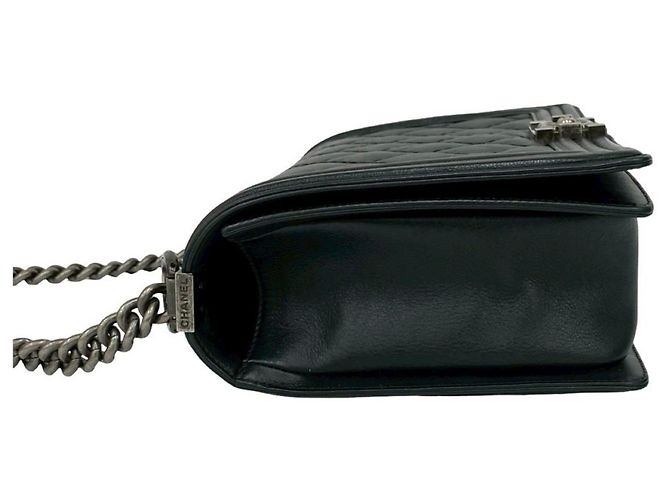 Borsa semi-spalla in pelle con catena Chanel Boy Chanel Coco Mark Nero - vista 5