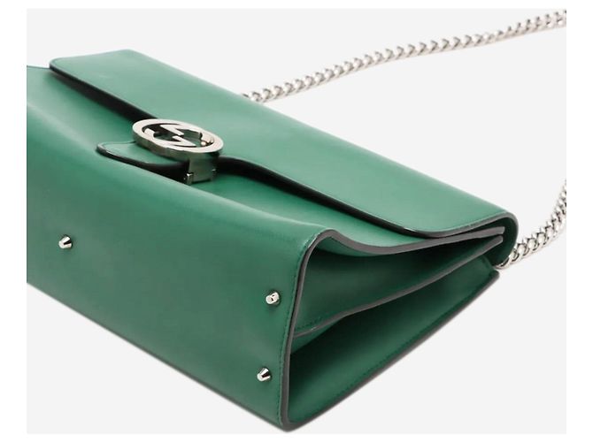 Gucci Bolsa de ombro de couro verde com corrente Interlocking G - vista 3