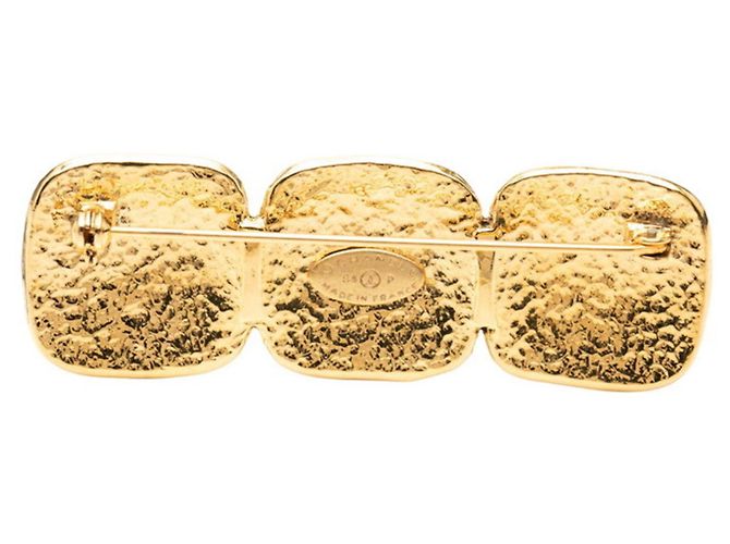 Spilla Vintage Triple Coco Mark Placcata Oro di Chanel D'oro - vista 3