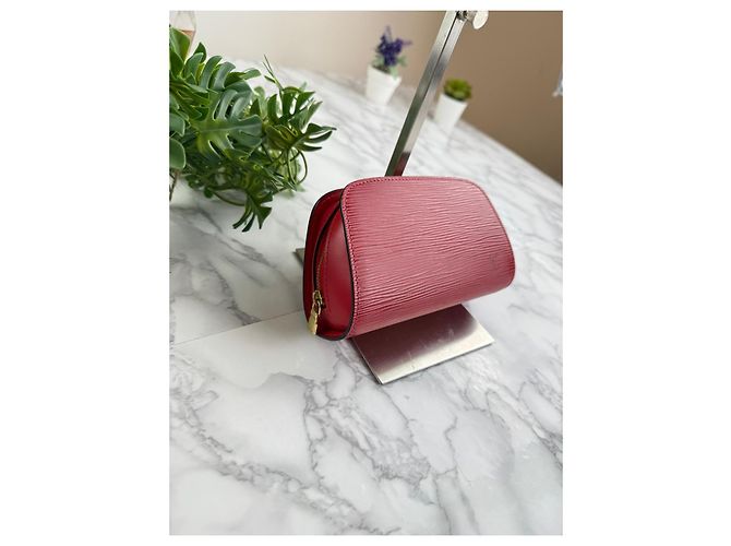 Borsa Louis Vuitton Epi Pochette Rouge Rosso - vista 5