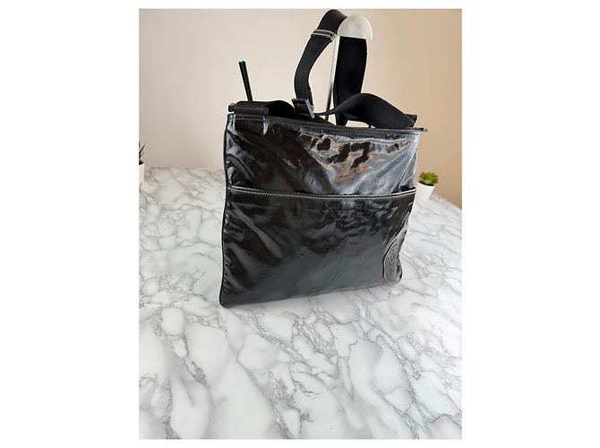 Borsa a tracolla Gucci in pelle nera lucida Nero - vista 3