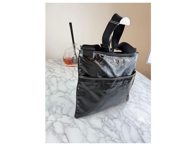 Borsa a tracolla Gucci in pelle nera lucida Nero - vista 5