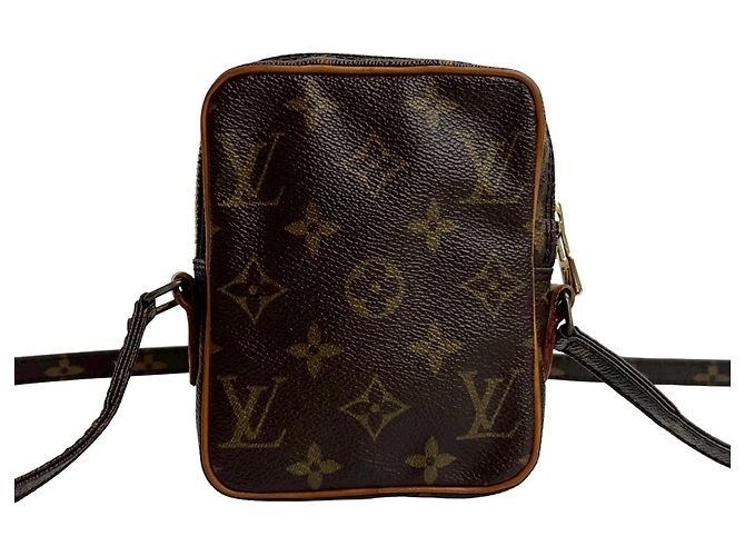 Borsa a Spalla Pochette Mini Danube in Pelle Monogram Louis Vuitton Marrone - vista 3