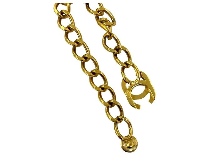 Bracciale in charm dorato con motivo Turnlock di Chanel Coco Mark D'oro - vista 3