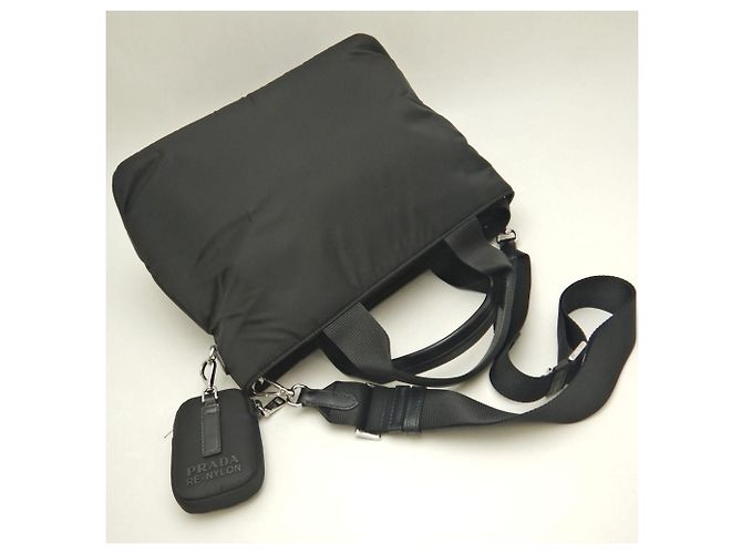 Borsa tote in nylon imbottito Prada Nero - vista 4